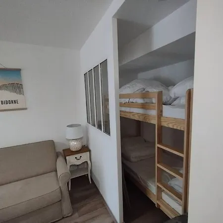 Au Charme De St Georges *